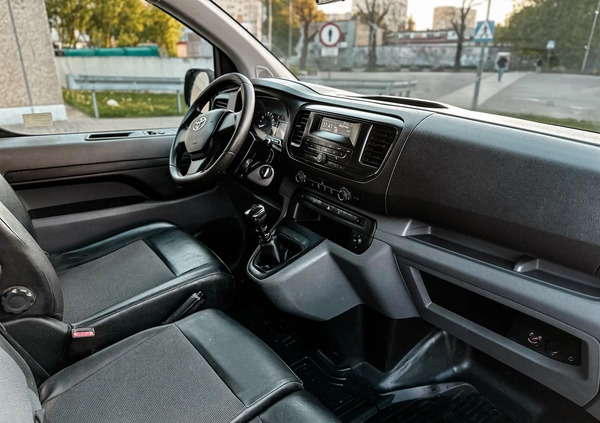 Toyota ProAce cena 56899 przebieg: 149212, rok produkcji 2018 z Łódź małe 172
